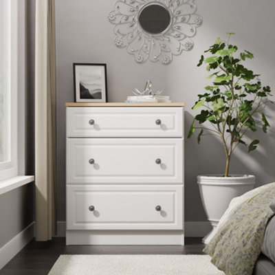 B&Q Savona Ready Assembled White Ash Bardolino Oak Effect 3 Drawer Chest (H)882Mm (W)740Mm (D)385Mm