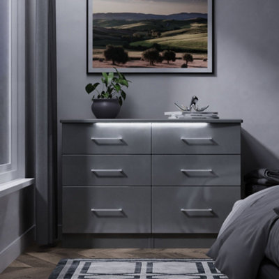 B&Q Pisa Ready Assembled Gloss Dusk Grey Built-In Lighting 6 Drawer Chest (H)1118Mm (W)792Mm (D)414Mm