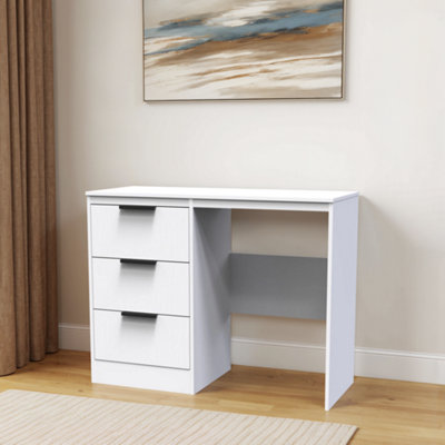B&Q Imola Ready Assembled White 3 Drawer Non-Extendable Dressing Table (H)756Mm (W)969Mm (D)395Mm