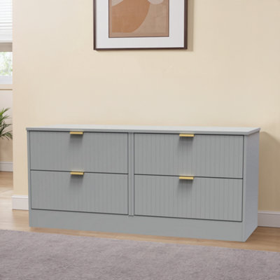 B&Q Nashville Ready Assembled Matt Grey No Effect 4 Drawer Wide Chest (H)521Mm (W)1146Mm (D)395Mm