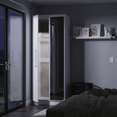 B&Q Pisa Ready Assembled White Tall Double Wardrobe With Built-In Lighting With 1 Mirror Door (H)1960Mm (W)738Mm (D)521Mm