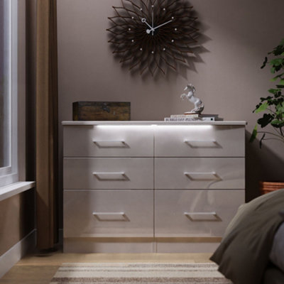 B&Q Pisa Ready Assembled Matt Kashmir Built-In Lighting 6 Drawer Chest (H)1118Mm (W)792Mm (D)414Mm
