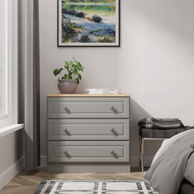 B&Q Savona Ready Assembled Dusk Grey Bardolino Oak Effect 3 Drawer Chest (H)692Mm (W)740Mm (D)385Mm