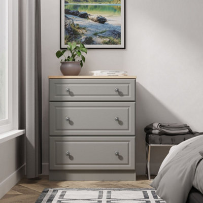 B&Q Savona Ready Assembled Dusk Grey Bardolino Oak Effect 3 Drawer Chest (H)882Mm (W)740Mm (D)385Mm
