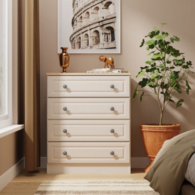B&Q Savona Ready Assembled Kashmir Ash Bardolino Oak Effect 4 Drawer Chest (H)882Mm (W)740Mm (D)385Mm
