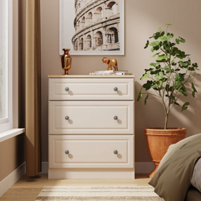 B&Q Savona Ready Assembled Kashmir Ash Bardolino Oak Effect 3 Drawer Chest (H)882Mm (W)740Mm (D)385Mm