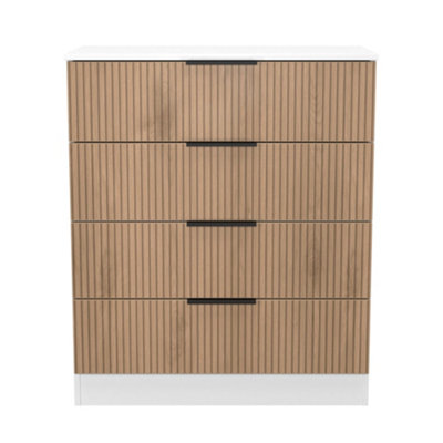B&Q Foggia Matt White Light Oak Effect 4 Drawer Chest (H)875Mm (W)740Mm (D)386Mm