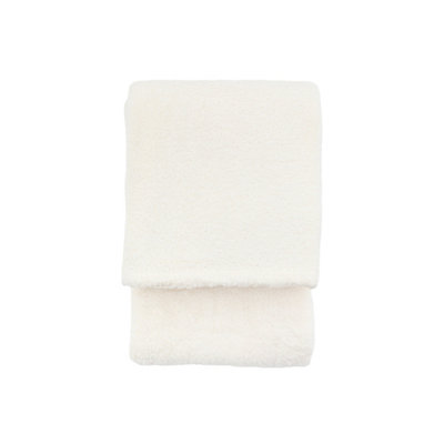 Gallery™ Cream Teddy Fleece Plain Throw (L) 180Cm X (W) 140Cm