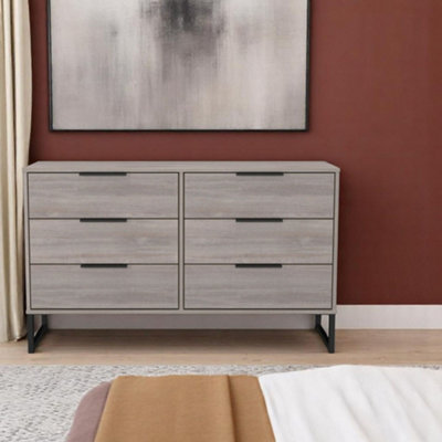 B&Q Marsala Ready Assembled Grey Oak Grey Oak Effect 6 Drawer Chest (H)678Mm (W)1130Mm (D)395Mm
