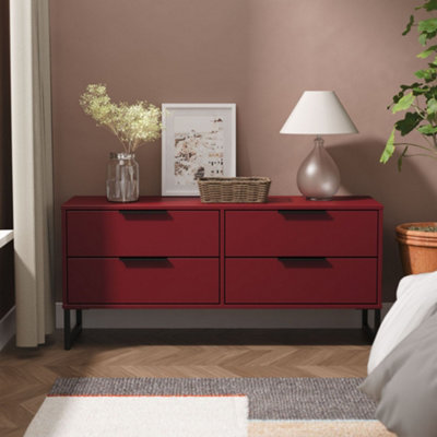B&Q Marsala Ready Assembled Matt Red 4 Drawer Chest (H)515Mm (W)1130Mm (D)395Mm