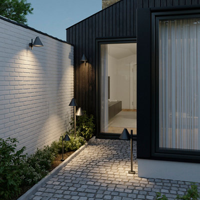 Goodhome Fixed Matt Black Mains-Powered Integrated Led Outdoor Wall Light 600Lm (Dia)18Cm