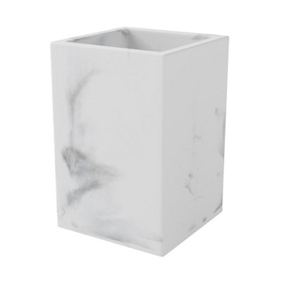 Goodhome Elland Matt White & Grey Marble Effect Polyresin Tumbler