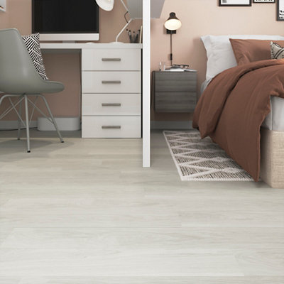 Goodhome Baila Distressed Light Gray Oak Wood Effect Textured Click Vinyl Click Flooring, 2.2M²