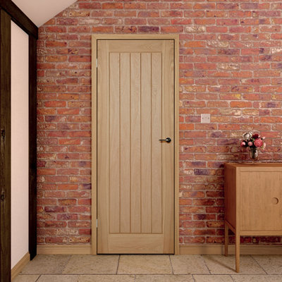 Fortia Fully Finished Unglazed Cottage Natural Oak Veneer Internal Timber Door, (H)1981Mm (W)762Mm (T)35Mm