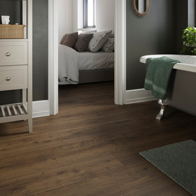 Goodhome Bicester Parquet Look Oak Effect Laminate Flooring, 1.85M²
