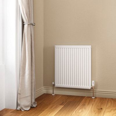 Flomasta White Type 22 Double Panel Radiator, (W)600Mm X (H)700Mm