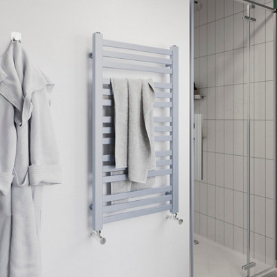 Goodhome Wolfsbane Silver Effect 1381Btu Vertical Towel Radiator (W)500Mm X (H)900Mm