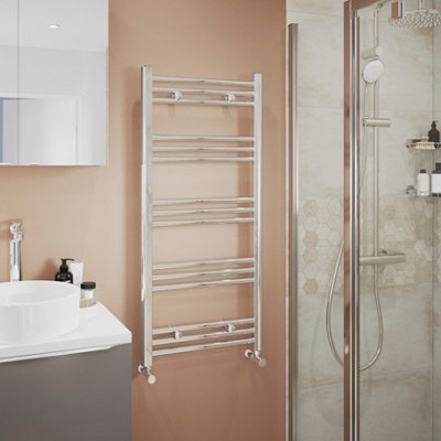 Goodhome Leyburn Chrome Effect 979Btu Vertical Towel Radiator (W)500Mm X (H)1100Mm