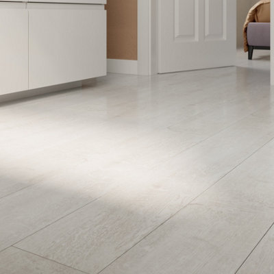 Goodhome Mambo Gladstone White Natural Wood Effect Synchronised Click Vinyl Planks, 2.17M²