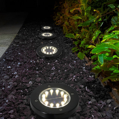 B&Q Gavea Black Solar-Powered Integrated Led Outdoor Ground Light