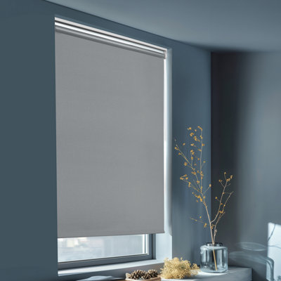 Goodhome Boreas Corded Concrete Grey Blackout Roller Blind (W)120Cm (L)180Cm