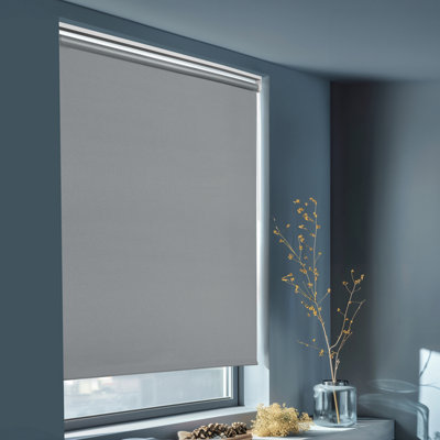 Goodhome Boreas Corded Concrete Grey Blackout Roller Blind (W)160Cm (L)180Cm