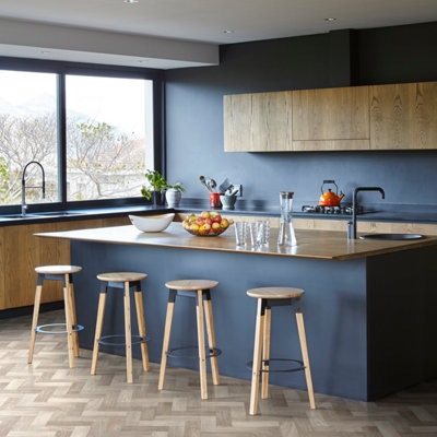 B&Q Precut Greige Oak Small Herringbone Parquet Effect Sheet Vinyl, 6M²