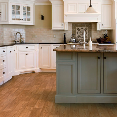 B&Q Precut Brown Oak Plank Effect Sheet Vinyl, 6M²