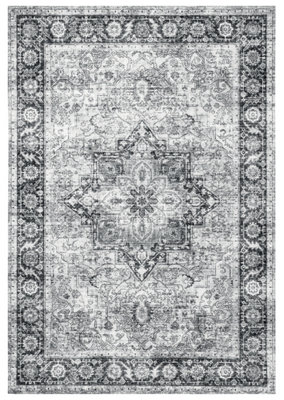 B&Q Azar Grey Persian Medium Rug, (L)170Cm X (W)120Cm