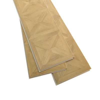 Goodhome Staccato Patterned Gloss Natural Oak Effect Laminate Flooring Sample