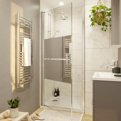 Goodhome Ledava Chrome Effect Mirror Strip Pivot Shower Door (H)195Cm (W)80Cm
