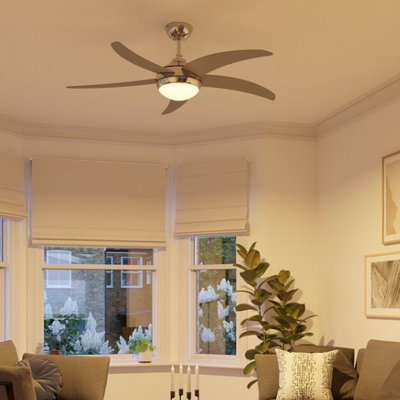 Goodhome Hanki Modern Silver Chrome Effect Ceiling Fan Light - Refurbished