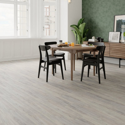 Goodhome Fulham Grey Oak Effect Structured Laminate Flooring, 1.99M²