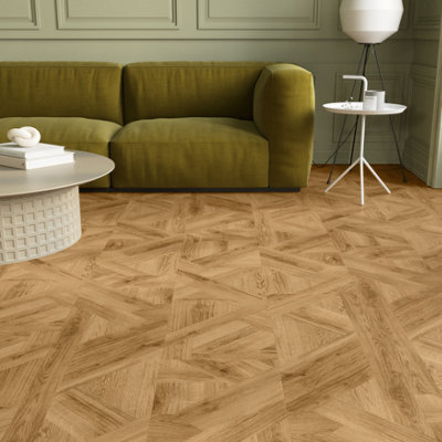 Goodhome Bromley Honey Natural Oak Wood Effect Structured Laminate Flooring, 2.402M²