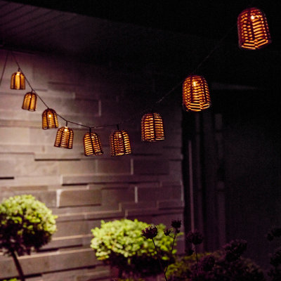 B&Q Solar-Powered Warm White 10 Integrated Led Outdoor String Lights