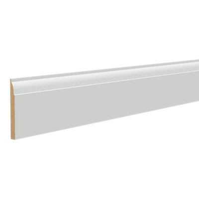 B&Q Primed White Mdf Ovolo Lipping Skirting Board (L)2400Mm (W)144Mm (T)14.5Mm (Dia)144.73Mm