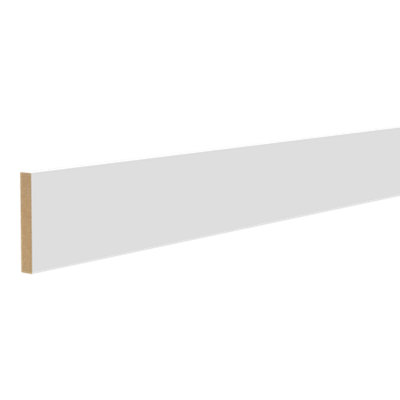 B&Q Primed White Mdf Square Quadrant Skirting Board (L)2400Mm (W)119Mm (T)18Mm (Dia)120.35Mm