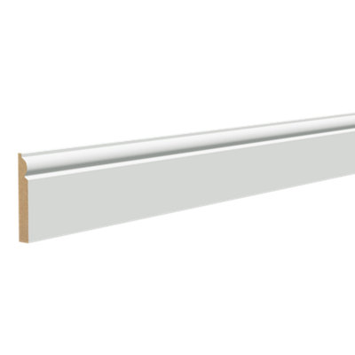 B&Q Primed White Mdf Torus Skirting Board (L)2400Mm (W)119Mm (T)18Mm (Dia)120.35Mm