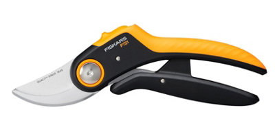 Fiskars Powerlever Bypass Pruner