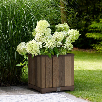 Keter Signature Square Plastic Resin Planter 81L