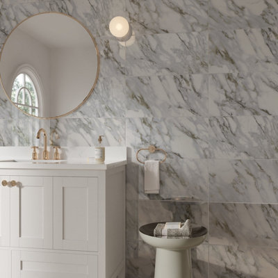 Kale Empress Green Polished Marble Effect Ceramic Indoor Wall Tile, Pack Of 6, (L)600Mm (W)300Mm